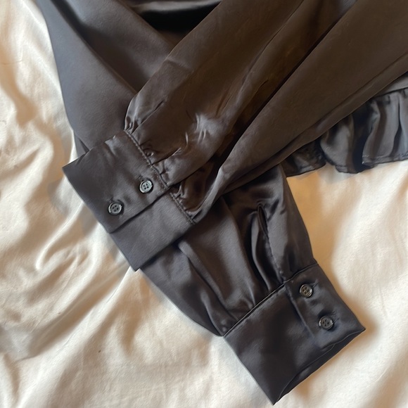 Black satin blouse - Picture 4 of 5